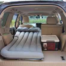 Load image into Gallery viewer, SUV Colchón Inflable para Coche Cama con Bomba y Almohadas, Colchon Hinchable de Coche para Descansar, Viajes, Camping, Piscina, Parque, Playa, Patio Trasero
