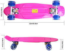 Load image into Gallery viewer, Skateboard mit Schutzausrüstung，Mini Cruiser Retro Board für Kinder Jungenliche Mädchen Erwachsenen， LED Leuchtrollen 56x15cm Komplettboard

