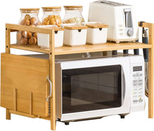 Load image into Gallery viewer, Soporte Microondas de Bambú, Estante para Horno de Microondas, Estante de Cocina de 2 Niveles con 4 Ganchos, Estantería Cocina Altura Ajustable
